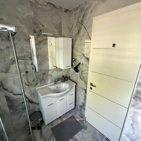 Apartmán Moste 3-free Parking&pool, Ev Station Lublaň
