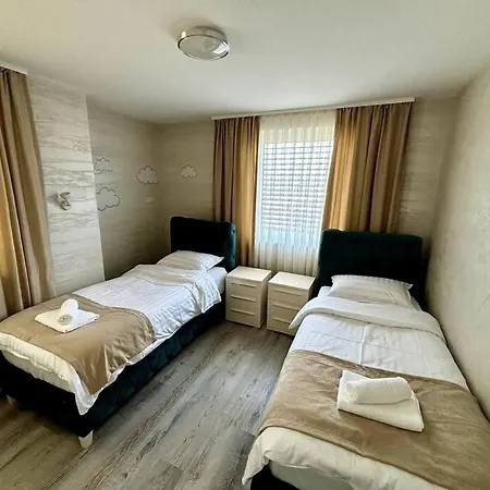 Moste 3-free Parking&pool, Ev Station Apartment