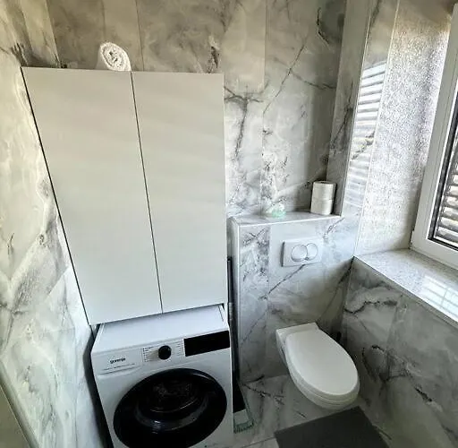 Moste 3-free Parking&pool, Ev Station *